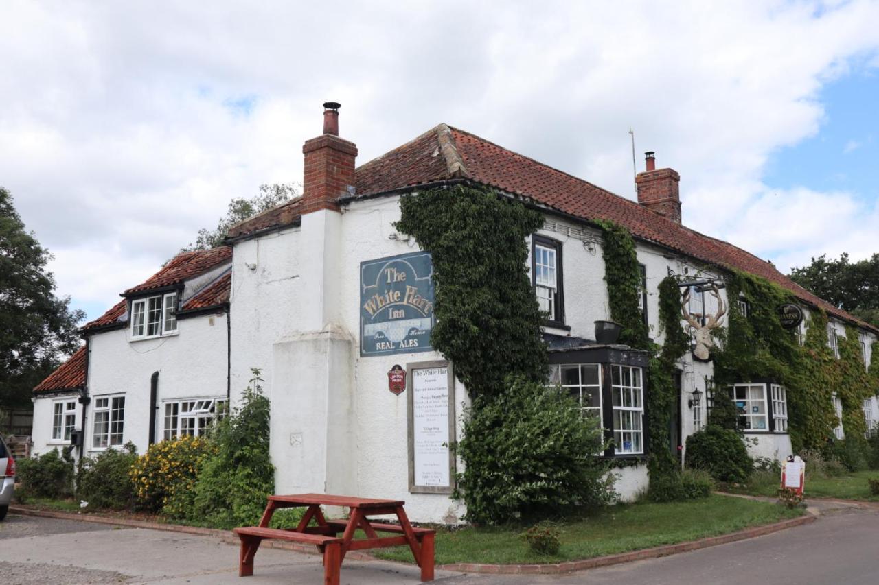 The White Hart Inn Tetford Exterior foto